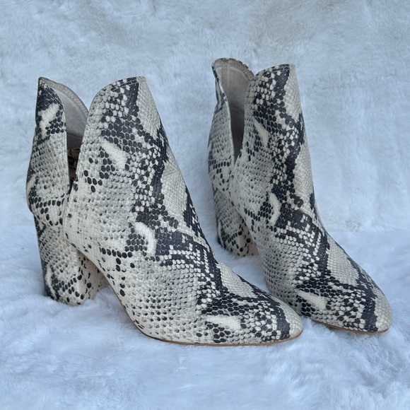 Steve Madden Snakeskin Ankle Boots - Picture 1 of 10